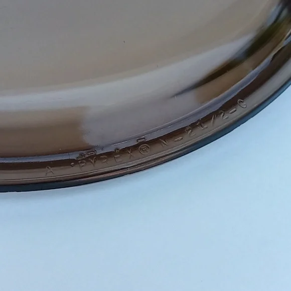 Vintage PYREX Visions Pot - Picture 12 of 16